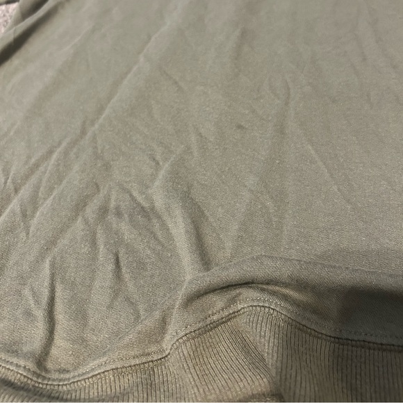 Athleta Mindset Long Sleeve Crewneck Pullover Small - Olive Green - Picture 9 of 11